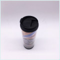 La plus nouvelle tasse de café réutilisable en plastique promotionnelle en plastique avec couvercle et insert de papier